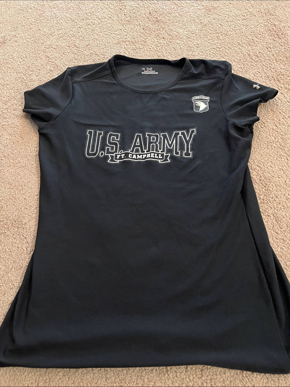 Under Armour Women's Black U.S. Army Ft. Campbell Graphic Performance Tee